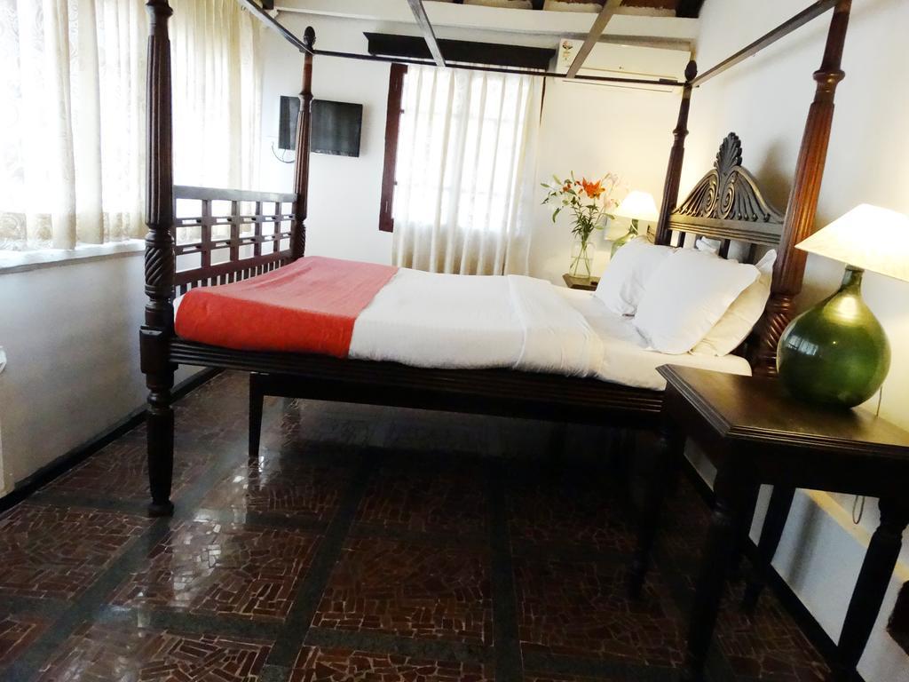 פאנג'י Welcomheritage Panjim Pousada חדר תמונה